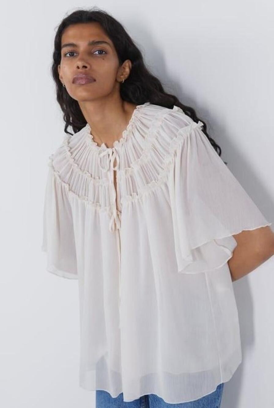 Zara Ruffle Peasant Blouse Ivory Micro Pleated Flutter Sleeve Women's S